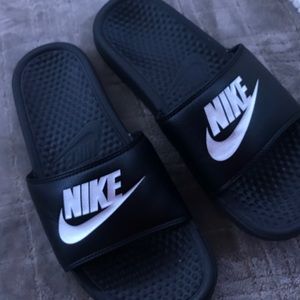 Nike slides